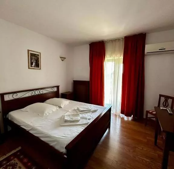 ホテル Domeniile Negrea By Insieme Grand Resort
