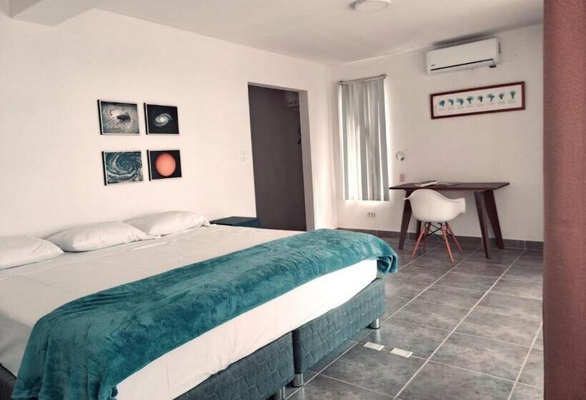 Hotel Ohtelier Home, Máncora