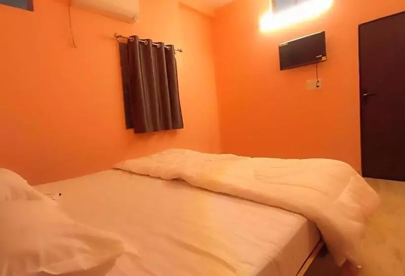 Hotelli Paradise Inn