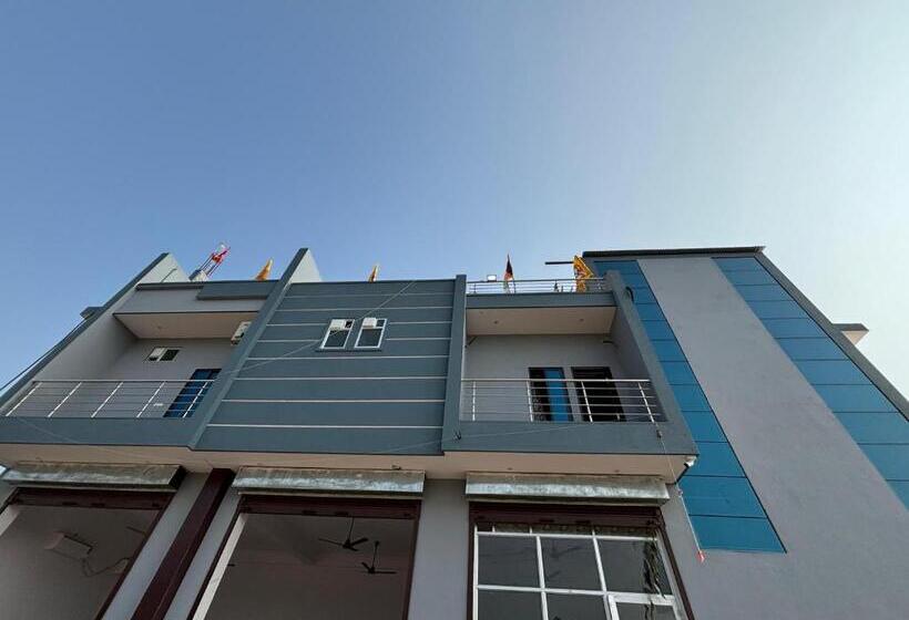 فندق Raghunath Palace