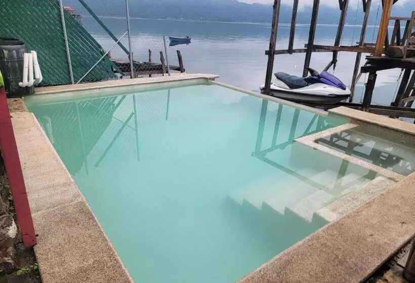 هتل Restaurante Y Hostal Romayor