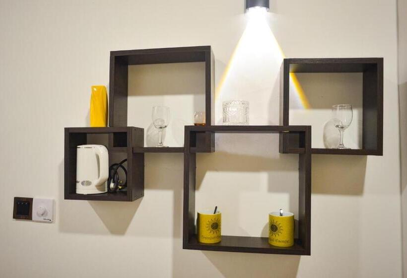 Hotel Tranquil Escape Hikkaduwa