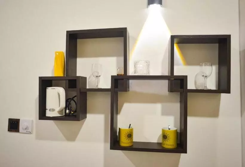 Hotelli Tranquil Escape Hikkaduwa