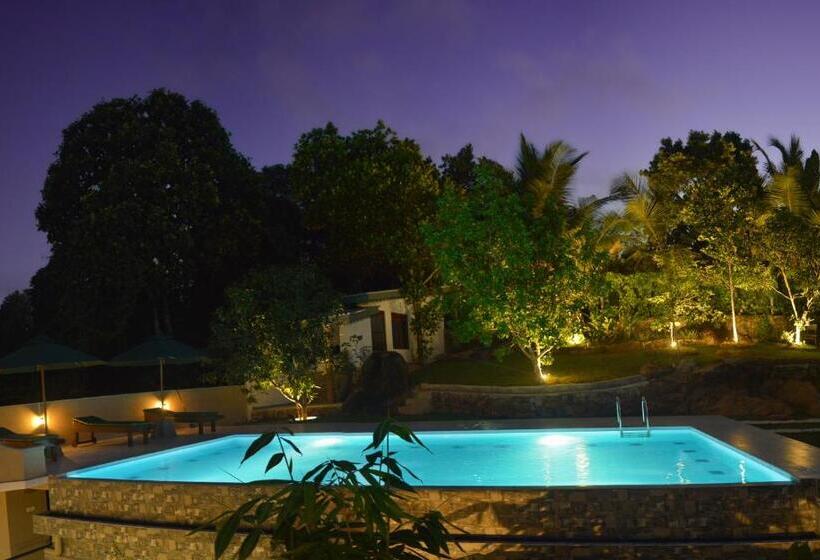 Hotel Tranquil Escape Hikkaduwa