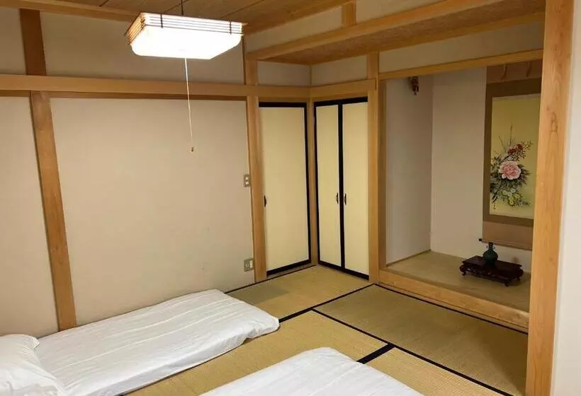 Majatalo 天满宿