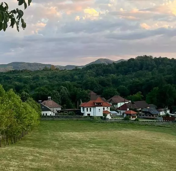 پانسیون Casa Tudorescu