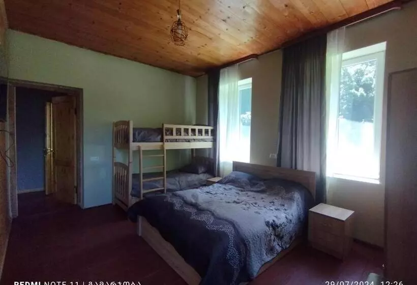 پانسیون Guest House Udziro