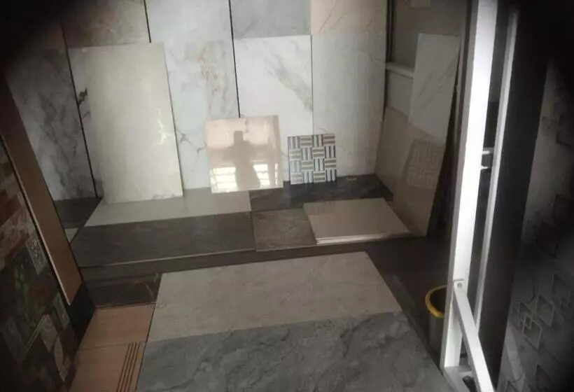 Majatalo Rk Rooms For Bachelors