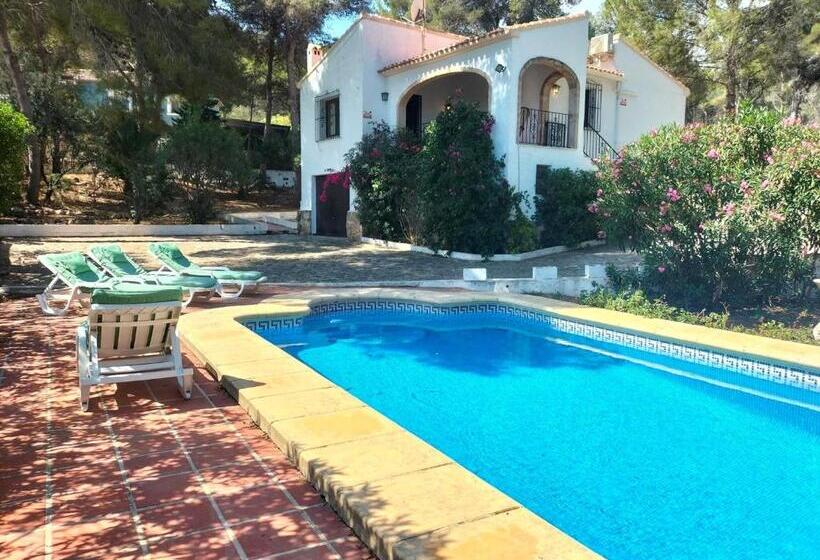 リゾートホテル Poppy