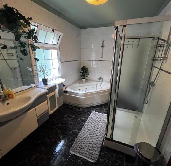 هاستل Homeoffice Madeira Coliving & Coworking With A Nice Community