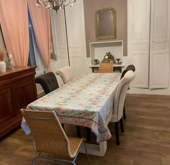 Aamiaismajoitus (B&B) Les Glycines