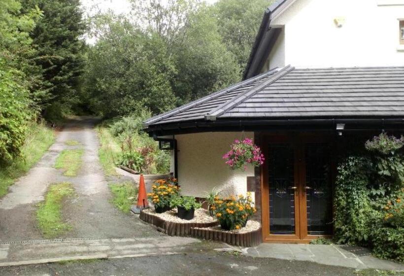 Aamiaismajoitus (B&B) Local Accommodation For Motocycle Off Road Centres