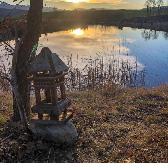 مبيت وإفطار Oobeh Country House