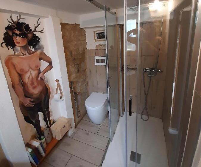 مبيت وإفطار Oobeh Country House