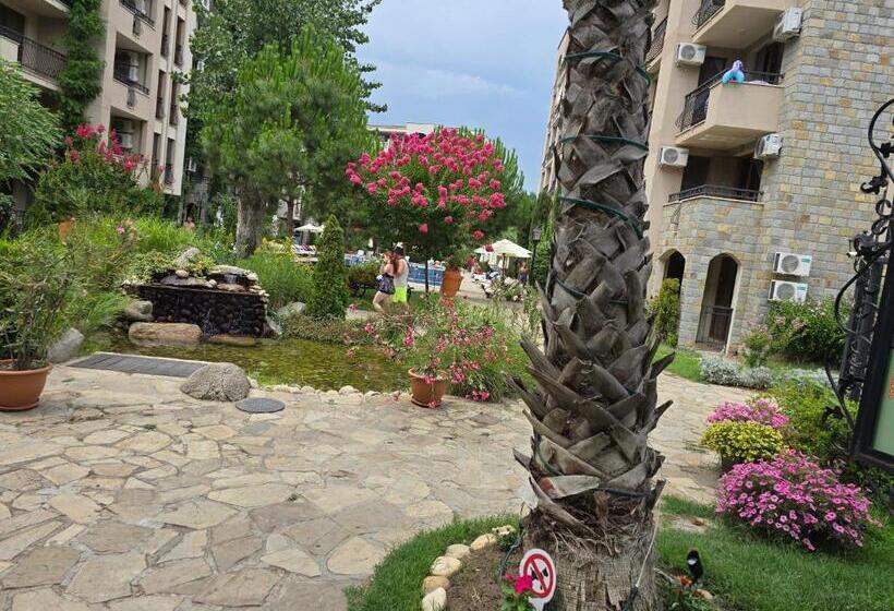 Cascadas Family Resort