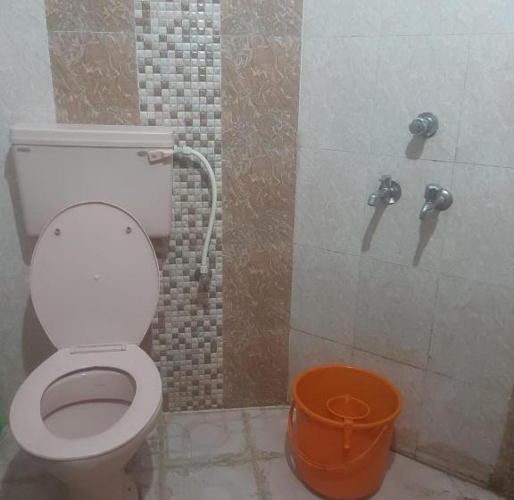 Hotelli Lechus Homestay