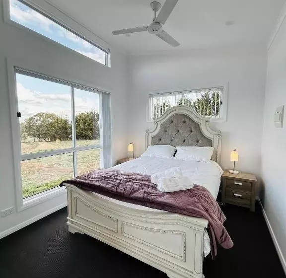 ホテル Red Hill Cabin #1 Walcha