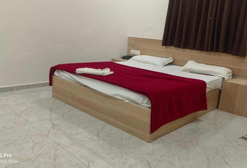Hotel Royal Stay Gandhinagar