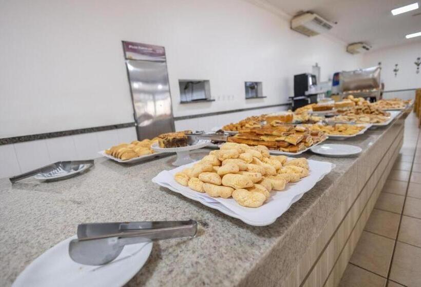 هتل Villas Diroma Hotéis Com Roupa De Cama Destinos Combinados Turismo