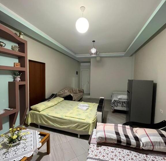 پانسیون Apartaments Martini   Borsh