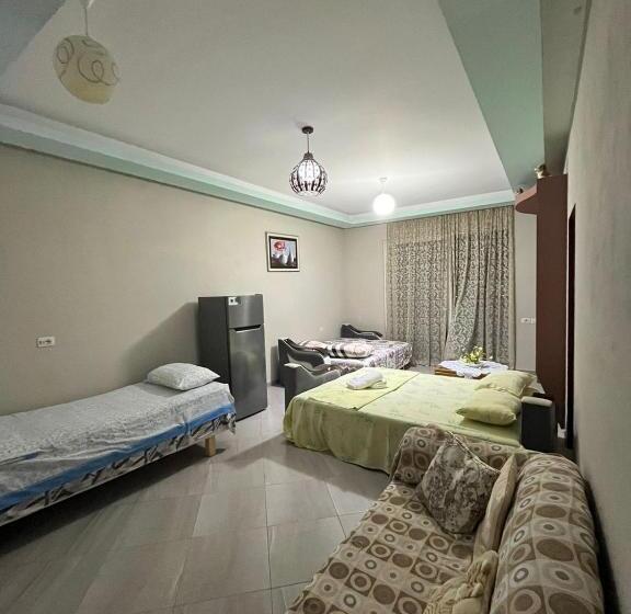 پانسیون Apartaments Martini   Borsh