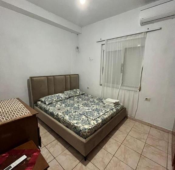 پانسیون Apartaments Martini   Borsh