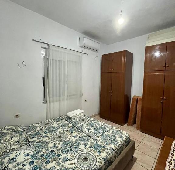 پانسیون Apartaments Martini   Borsh