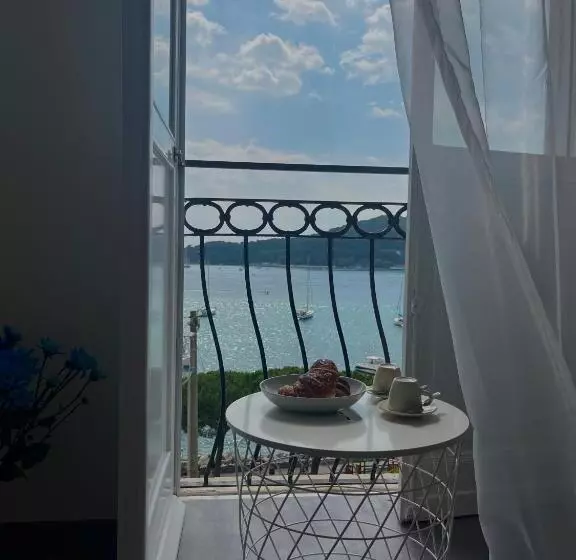 Majatalo Le Finestre Veneris