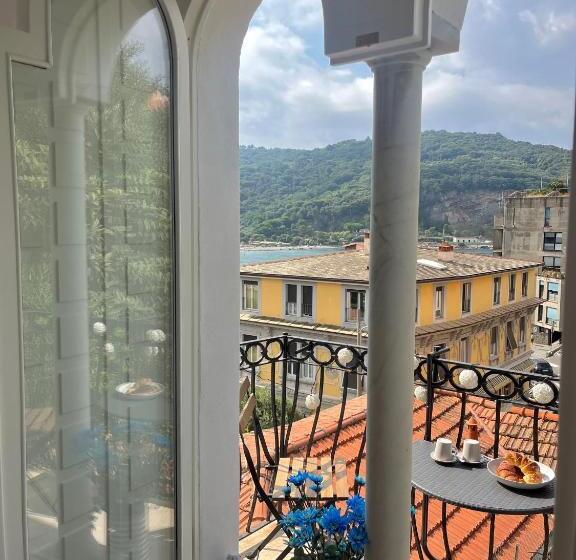 膳宿费 Le Finestre Veneris