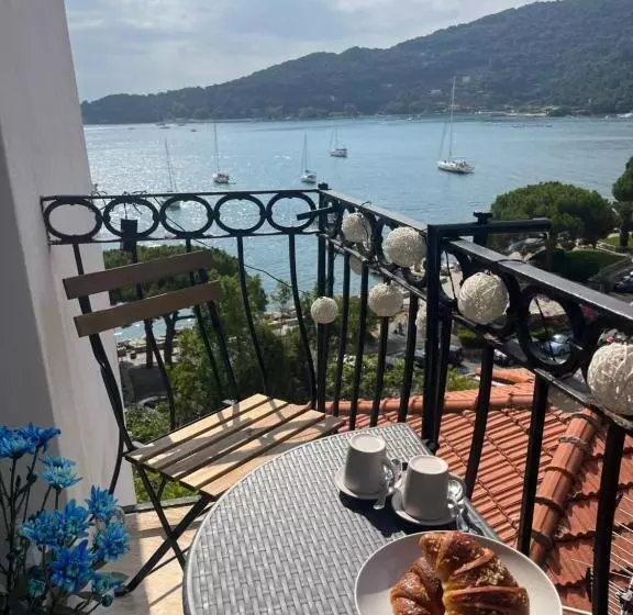 Majatalo Le Finestre Veneris