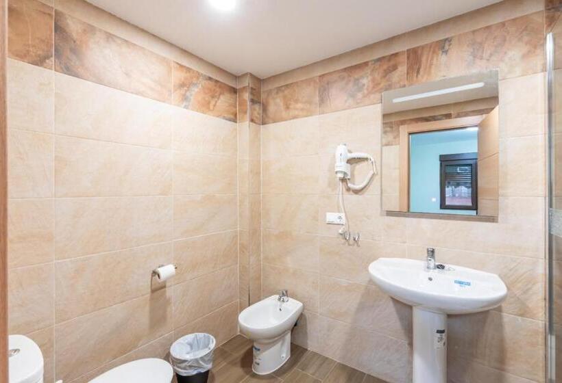 膳宿费 Otero & Elma 2