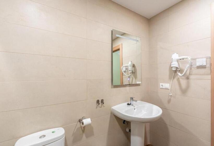 膳宿费 Otero & Elma 2