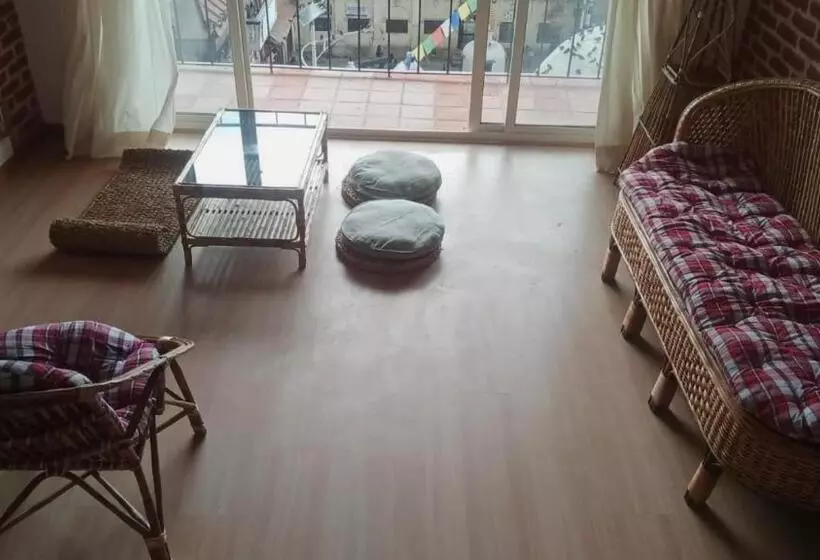 پانسیون Shree Gha Guest House