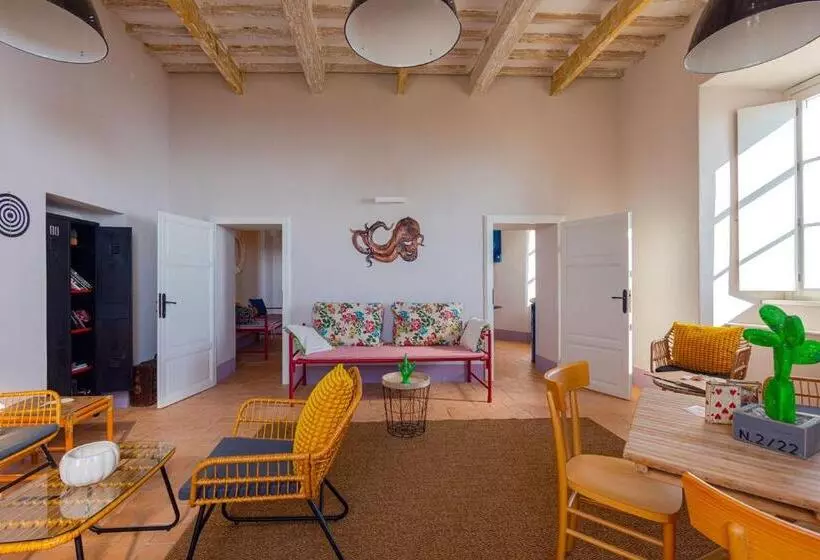 Lomakeskus Faro Capel Rosso