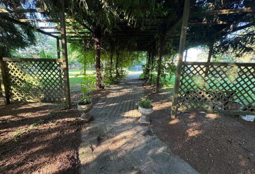 リゾートホテル Holden Villa Retreat