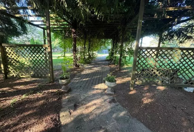 Lomakeskus Holden Villa Retreat