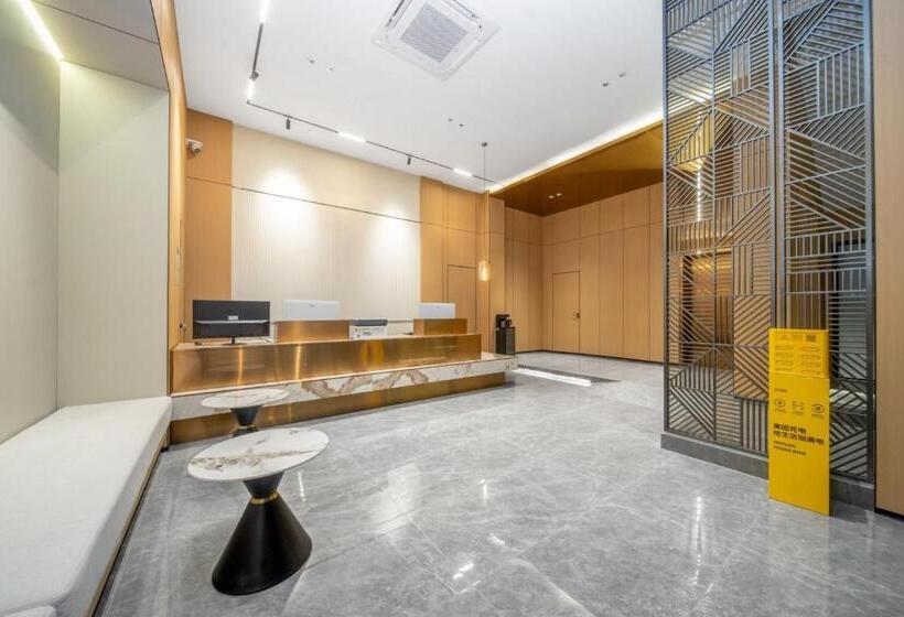 Guangzhou Yashe International Apartment