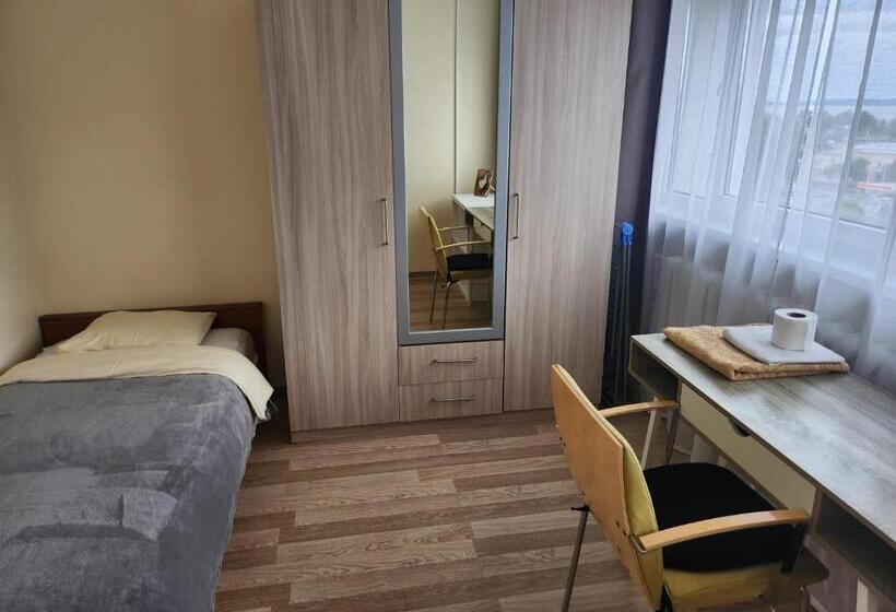 هاستل Central Shared Flat   Quiet Private Room