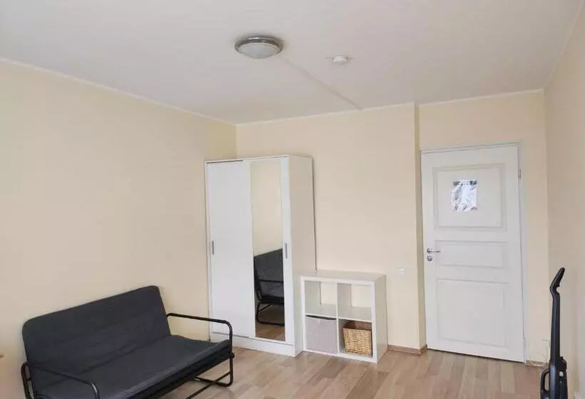 هاستل Central Shared Flat   Quiet Private Room
