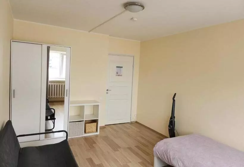 هاستل Central Shared Flat   Quiet Private Room