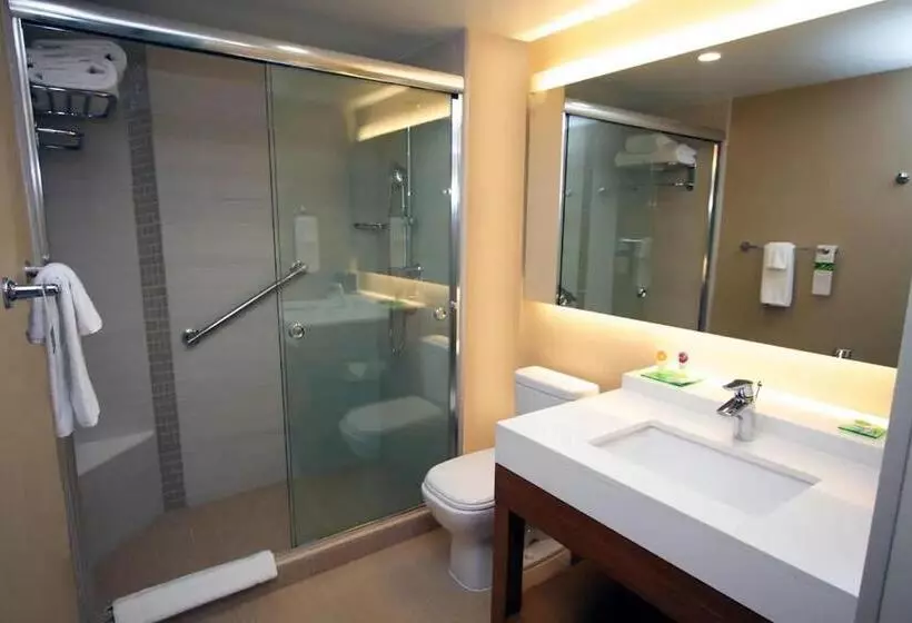 هاستل Spacious & Luxurious King Suite At Los Cabos