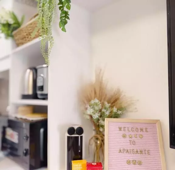 Apaisante Tropical Lodge