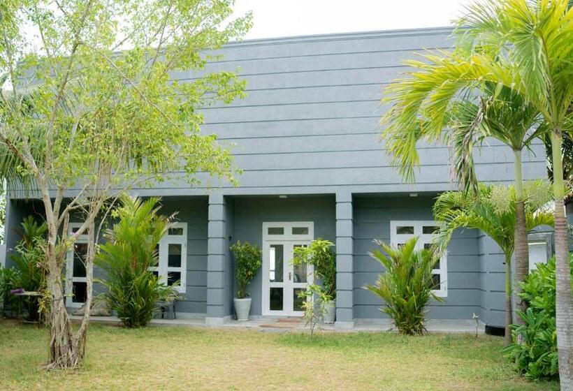 مبيت وإفطار Silver Sands Beach