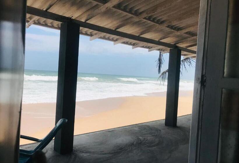 مبيت وإفطار Silver Sands Beach