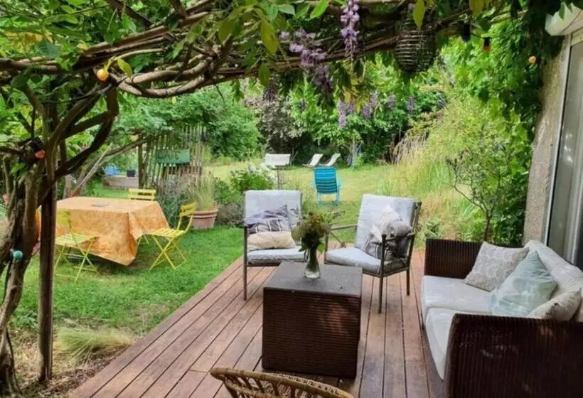 ベッドアンドブレックファースト Une Chambre à La Campagne