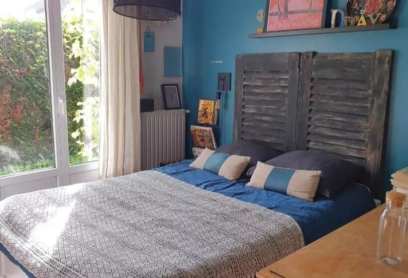 ベッドアンドブレックファースト Une Chambre à La Campagne