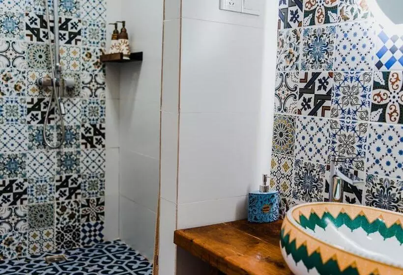 Hotelli 达卜·九宿民宿