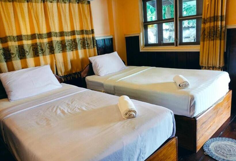 酒店 Donkhone Long Stay Resort