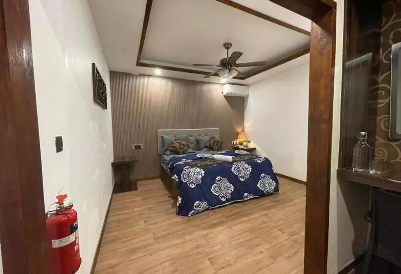 هتل Himeyn Beach Inn   Ocho Homes By Eight Continents