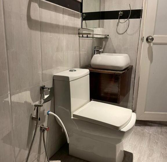 هتل Himeyn Beach Inn   Ocho Homes By Eight Continents